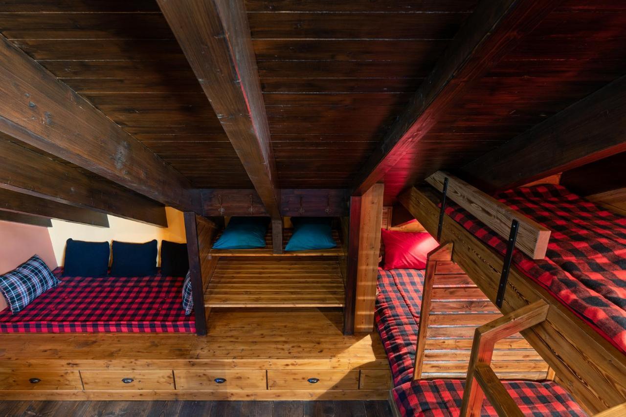 Maison d'hôtes Vasilikia Mountain Farm & Retreat à Pavliani Extérieur photo